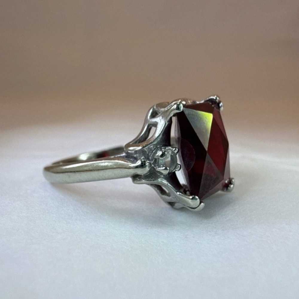 Rare! 10K Garnet Ring by Dason